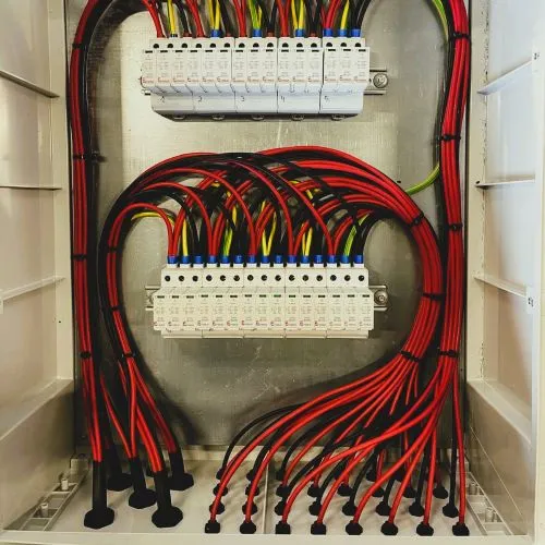 Instalacje elektryczne komercyjne Gdańsk Gdynia Sopot